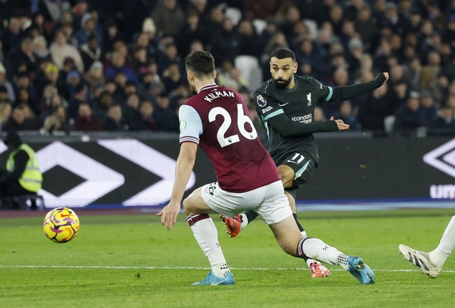 Liverpool Thắng Hủy Diệt West Ham: Salah Ghi Bàn Và Kiến Tạo